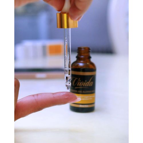 Vivida Brightening Serum – Illuminate & Even Skin Tone (30 ml)
