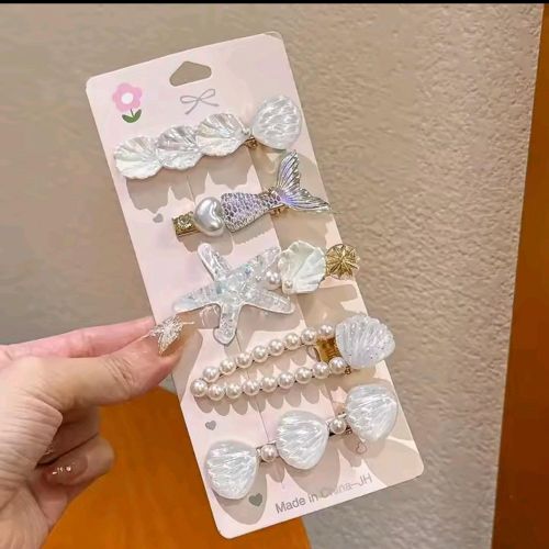 Playful Design Hair Clips β Set of 5