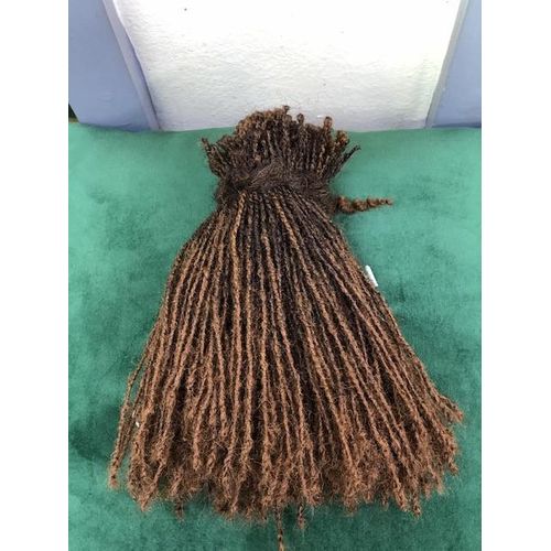 Kinky Artificial sisterlocks