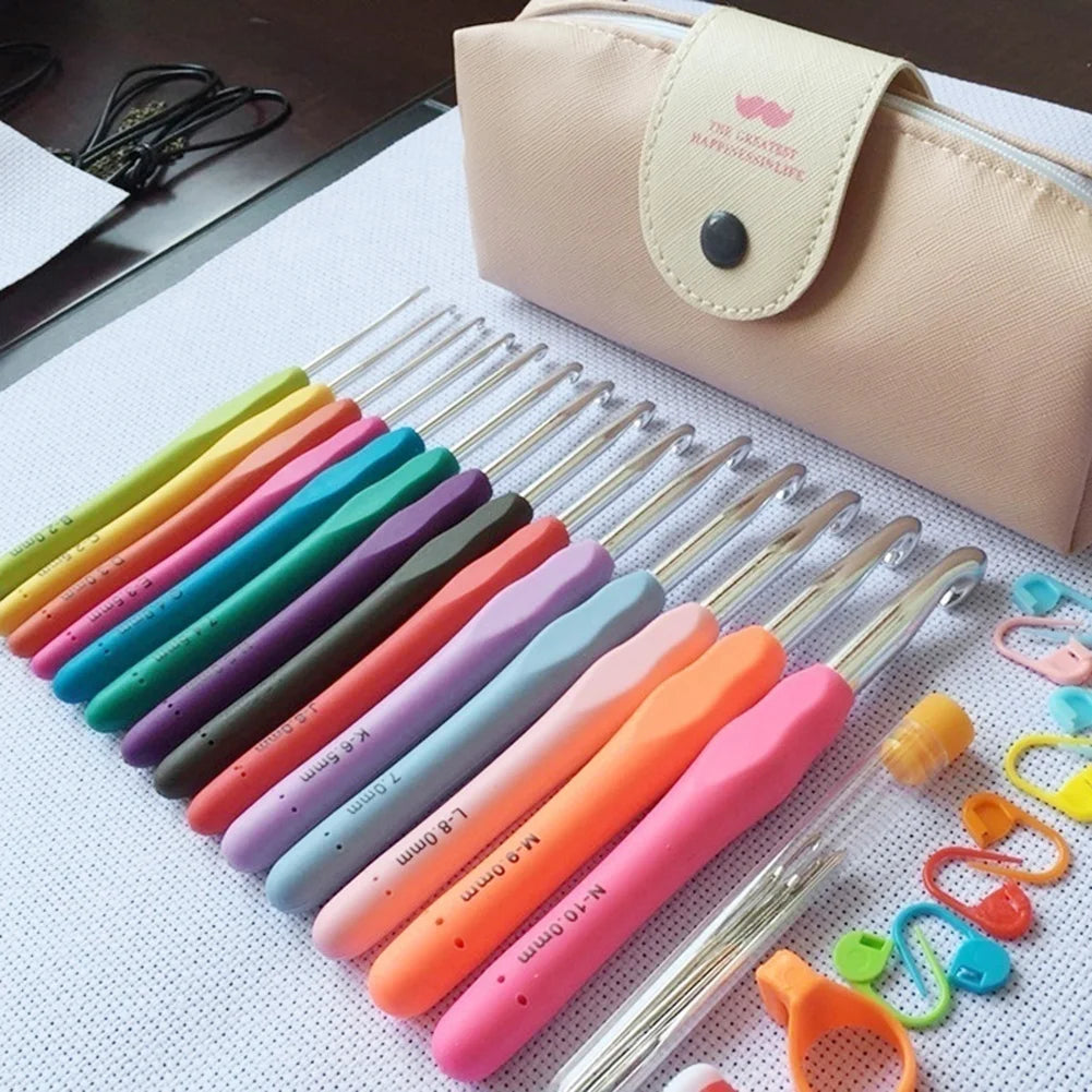 100pc Knitting and Crochet Kit