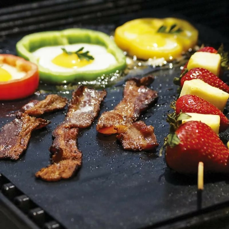 Non stick BBQ grill mats
