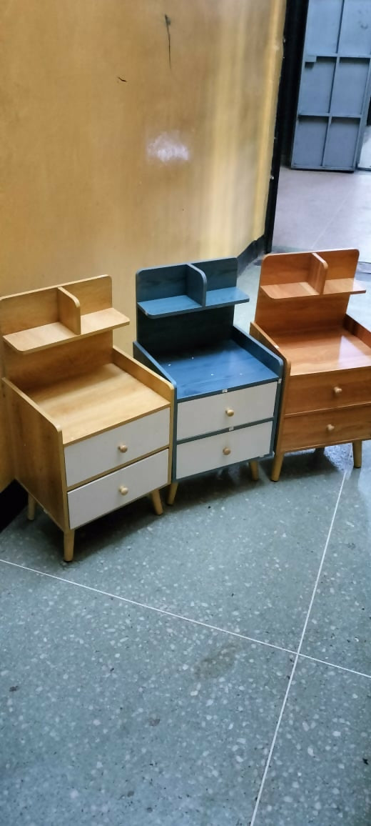 Bedside table with 2 drawers